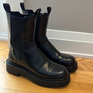 Trendy chunky boots